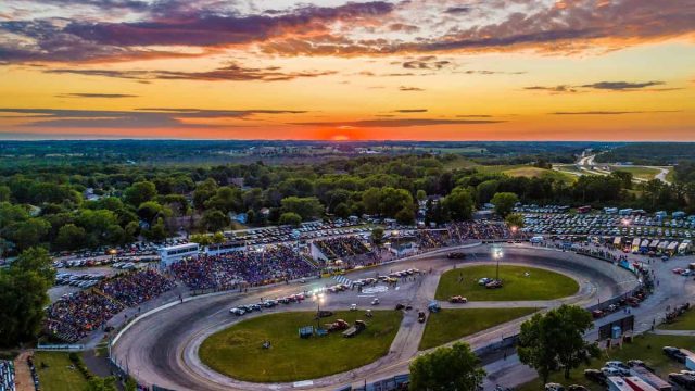Image of the Slinger Super Speedway
